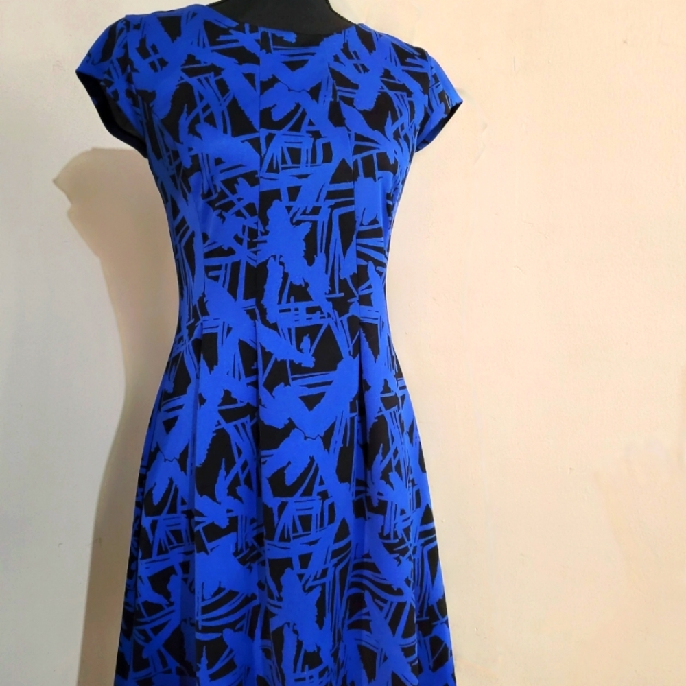 Michel Kors' Blue Tiger 🐅 💙 print dress